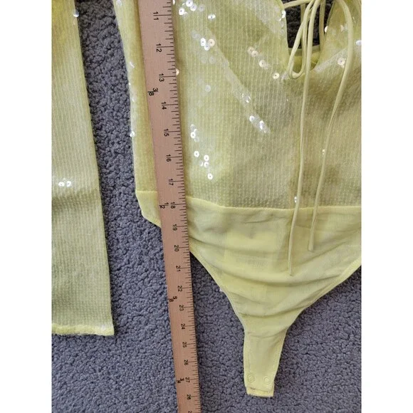 Bardot Verona Sequined Bodysuit Top Women's 6 Canary Yellow Long Sleeve Snap - Picture 8 of 15